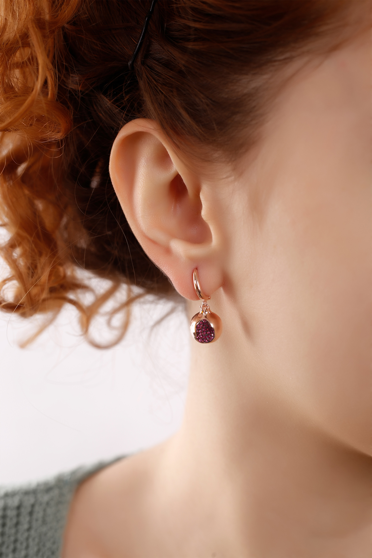Rose Nar Model Gümüş Küpe